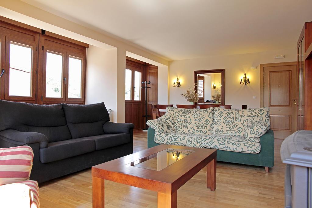 Apartamentos Irati Гарральда Экстерьер фото